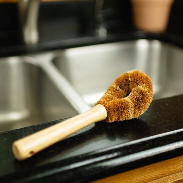 Bamboo Switch - Kitchen Dish Scrubber